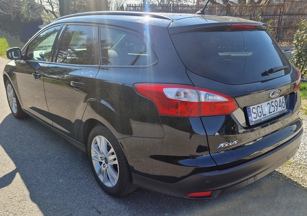 Ford Focus cena 24500 przebieg: 143500, rok produkcji 2012 z Grudziądz małe 137